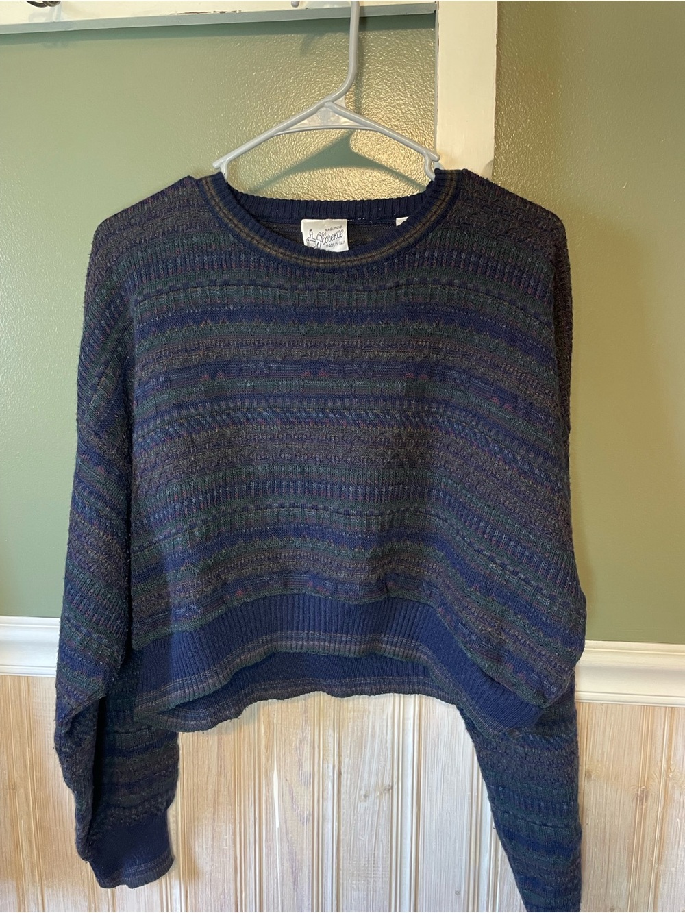 Vintage 90s Cropped Wool Blend  Navy Multi-Color Crewneck Sweater made in Italy